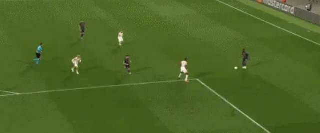 1696459698342057996.gif 曼城02.gif