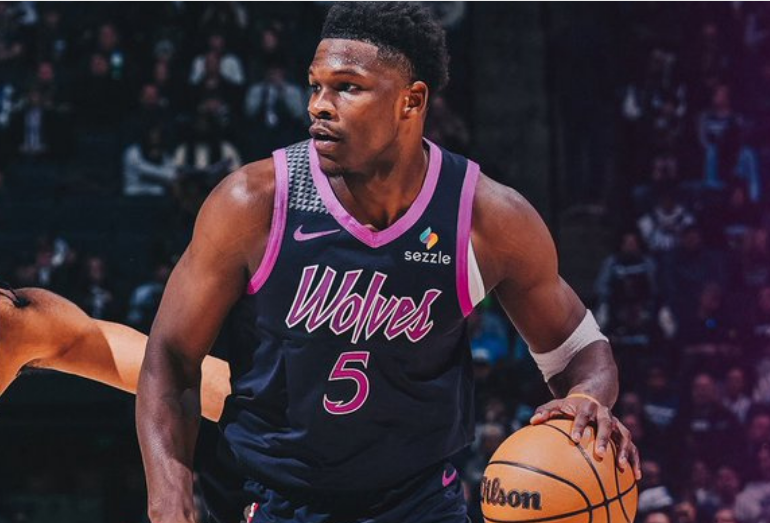 云开体育官网入口-华子40+6末节14分！森林狼送独行侠10连败 戈贝尔22+17