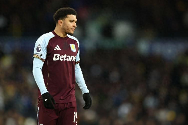 一日英超动向：桑乔问题导致曼联巨亏无比，蓝军买9号又买错了