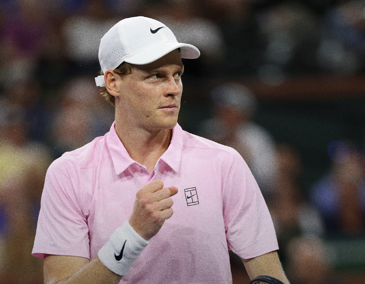 云开体育-大师赛100胜！辛纳两盘抢七险胜梅总夺冠 生涯第25冠连创纪录